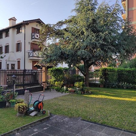 Appartamento Casa Al Mare Venezia Lido Esterno foto
